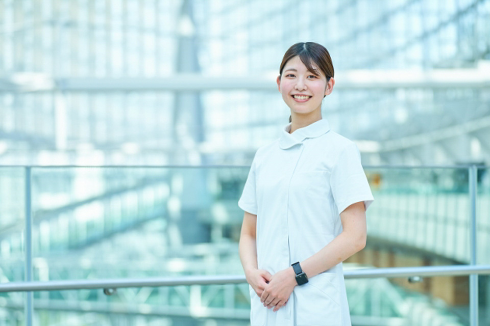 プライベートナースと介護士の違い
